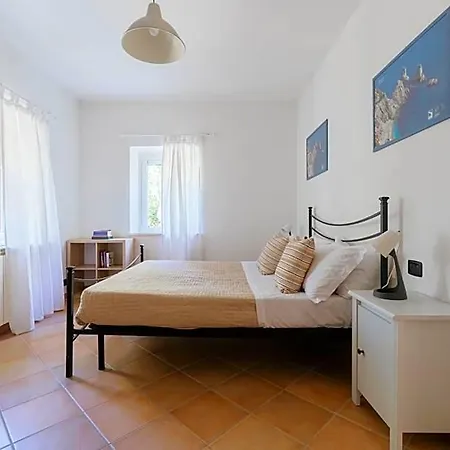 Chiara